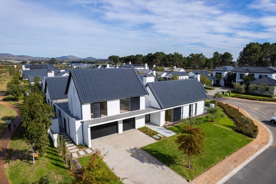 6 Bedroom Property for Sale in Val De Vie Estate Western Cape
